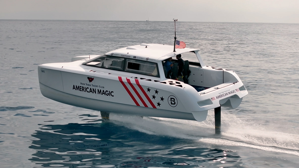 Les Bluegame AC37 à hydrogène sont des prototypes aussi aboutis que performants, mais leur technologie de pointe et surtout le défaut d’approvisionnement d’hydrogène dans les ports restent un obstacle – pour l’instant. 