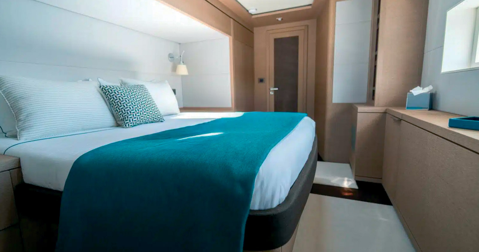 Les six cabines sont des havres de paix pour se reposer. Il y en a de plus ou moins grandes mais toutes dignes de l’hôtellerie de luxe.