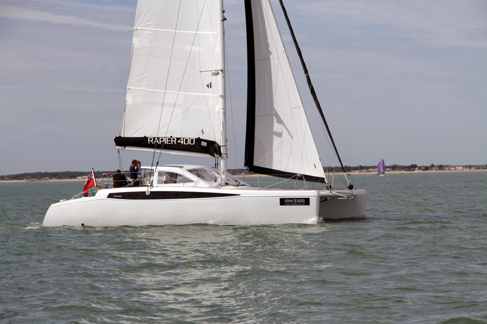 Un bateau agréable et parfaitement équilibré sous voile