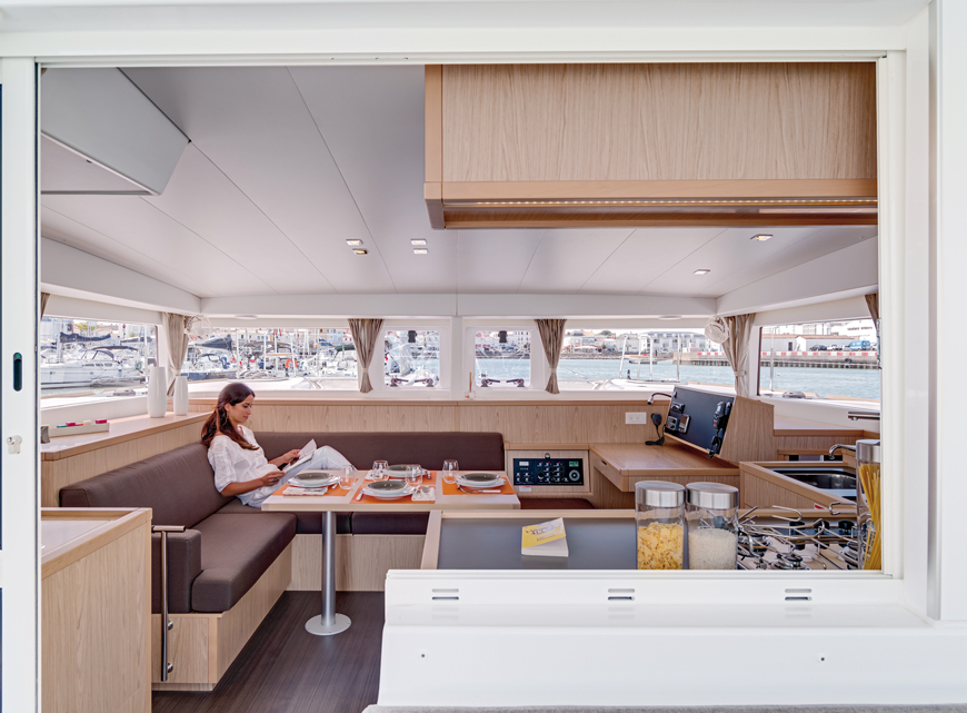 2015 Multihull buyer's guide : From 41 to 50 feet