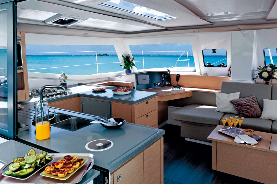 2015 Multihull buyer's guide : From 41 to 50 feet