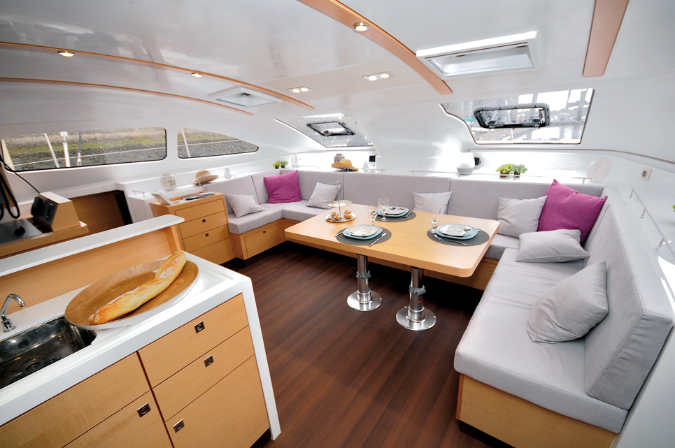 2015 Multihull buyer's guide : From 41 to 50 feet