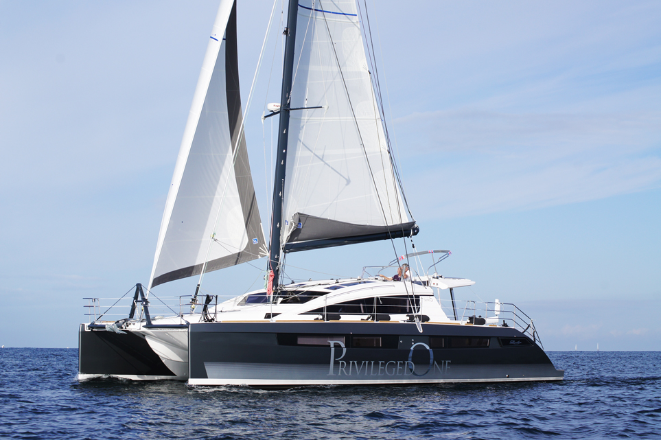 2015 Multihull buyer's guide : From 50 to 60 feet