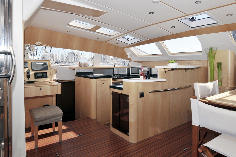 2015 Multihull buyer's guide : From 50 to 60 feet