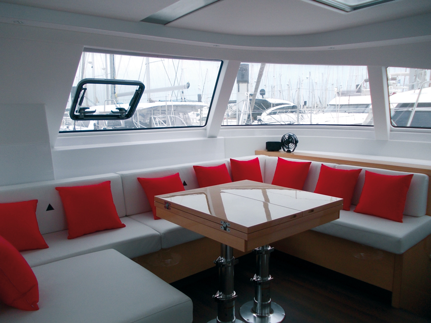 2015 Multihull buyer's guide : From 50 to 60 feet