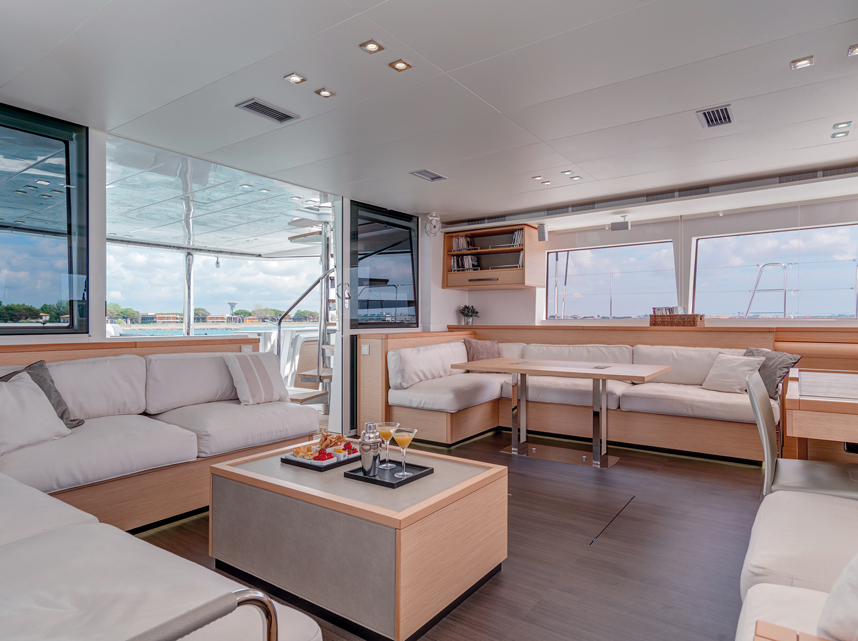 2015 Multihull buyer's guide : From 50 to 60 feet