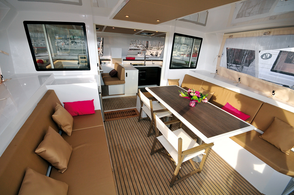 2015 Multihull buyer's guide : less than 40 feet