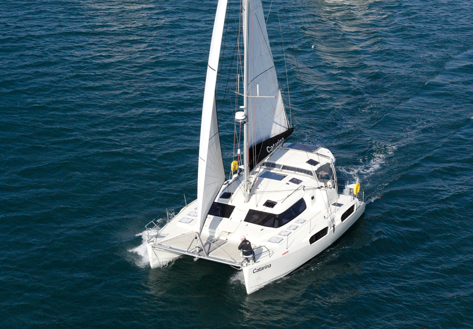 2015 Multihull buyer's guide : less than 40 feet