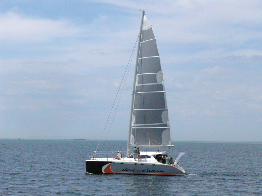 2015 Multihull buyer's guide : less than 40 feet