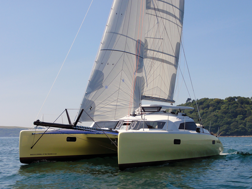 2015 Multihull buyer's guide : less than 40 feet
