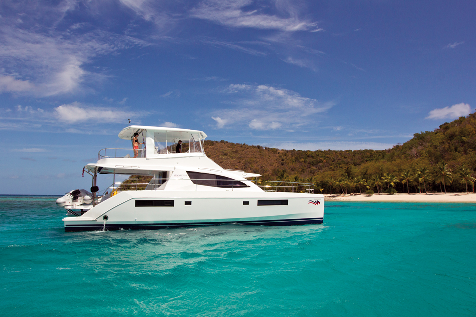 2015 Multihull buyer's guide : motor multihull