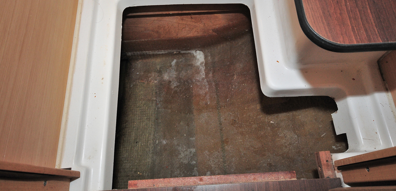 Les planchers et les fonds peuvent receler des surprises, et traduisent la qualité de la maintenance, de l'entretien et de l'utilisation. Ici, c'est très propre.