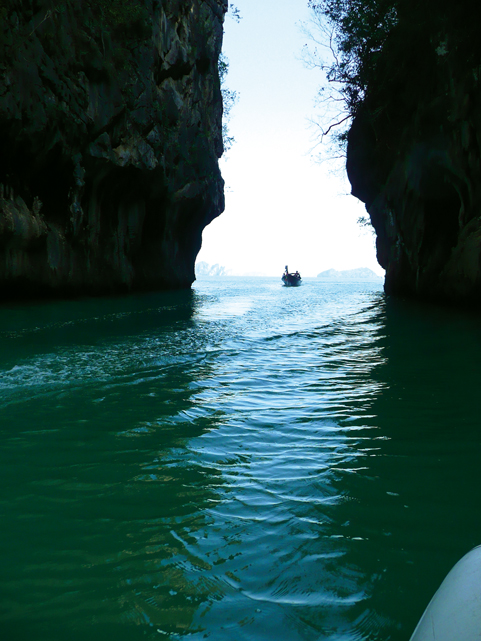 Destination Phuket -  Thaind cruising