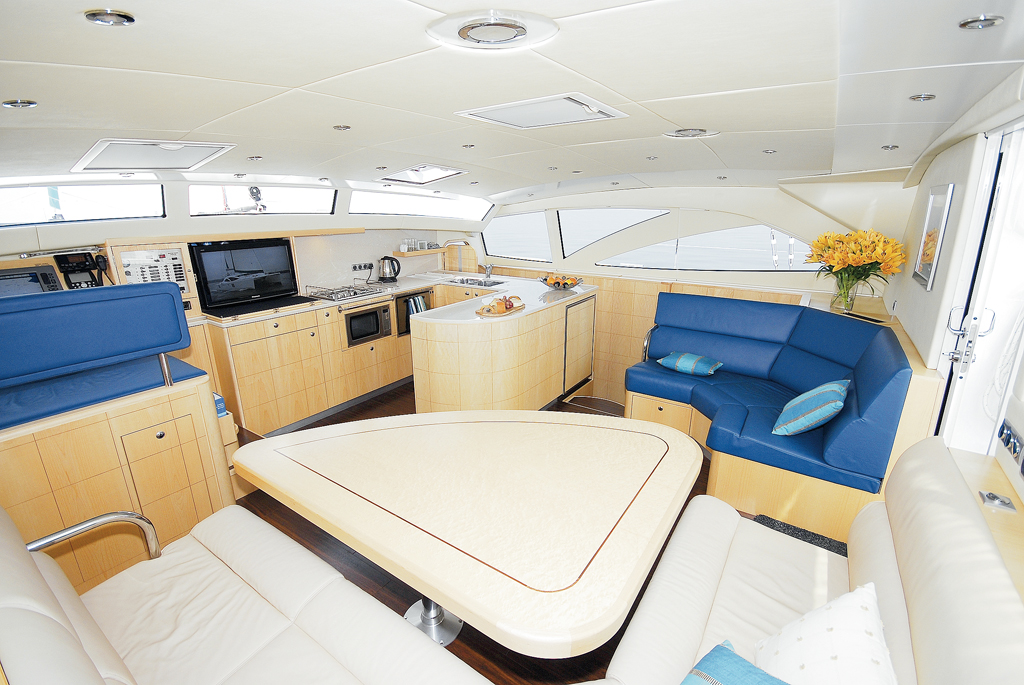 Essai Discovery 50'