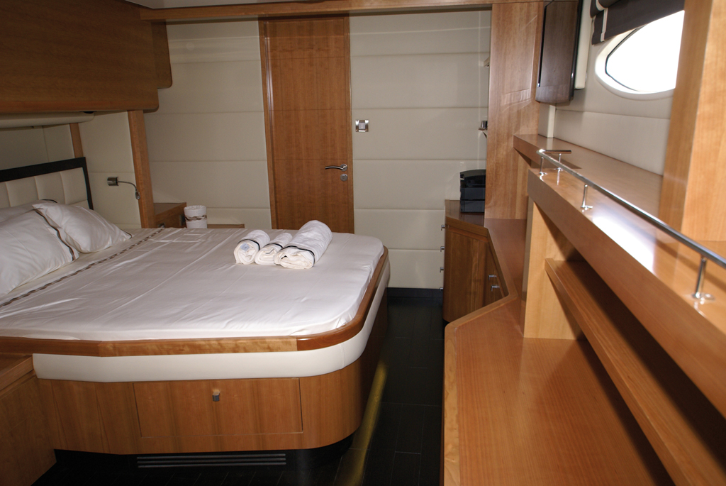 Essai Fountaine Pajot Galathéa 65