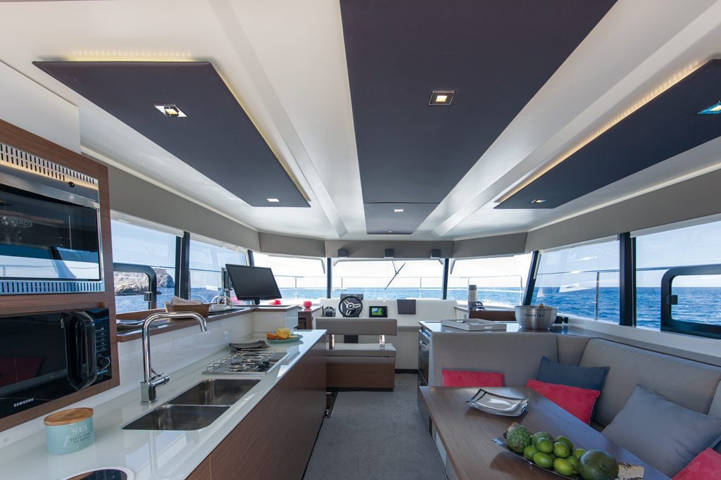 Essai Fountaine Pajot MY 37