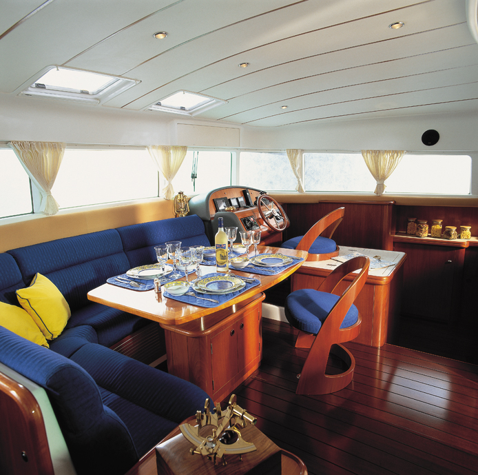 Essai Lagoon Power 43