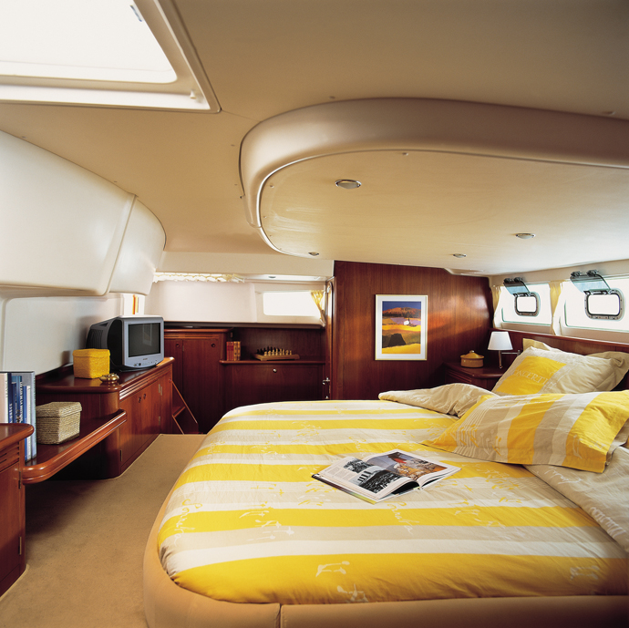 Essai Lagoon Power 43