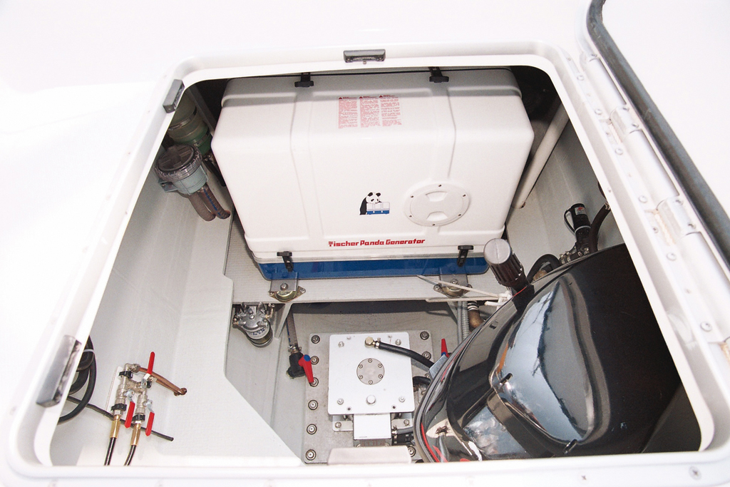 Essai Outremer 42' diesel/electrique