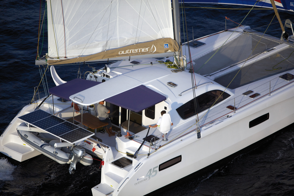 Essai Outremer 45'