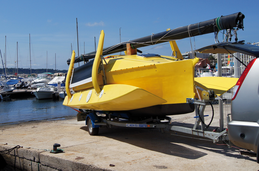 Essai trimaran F-22