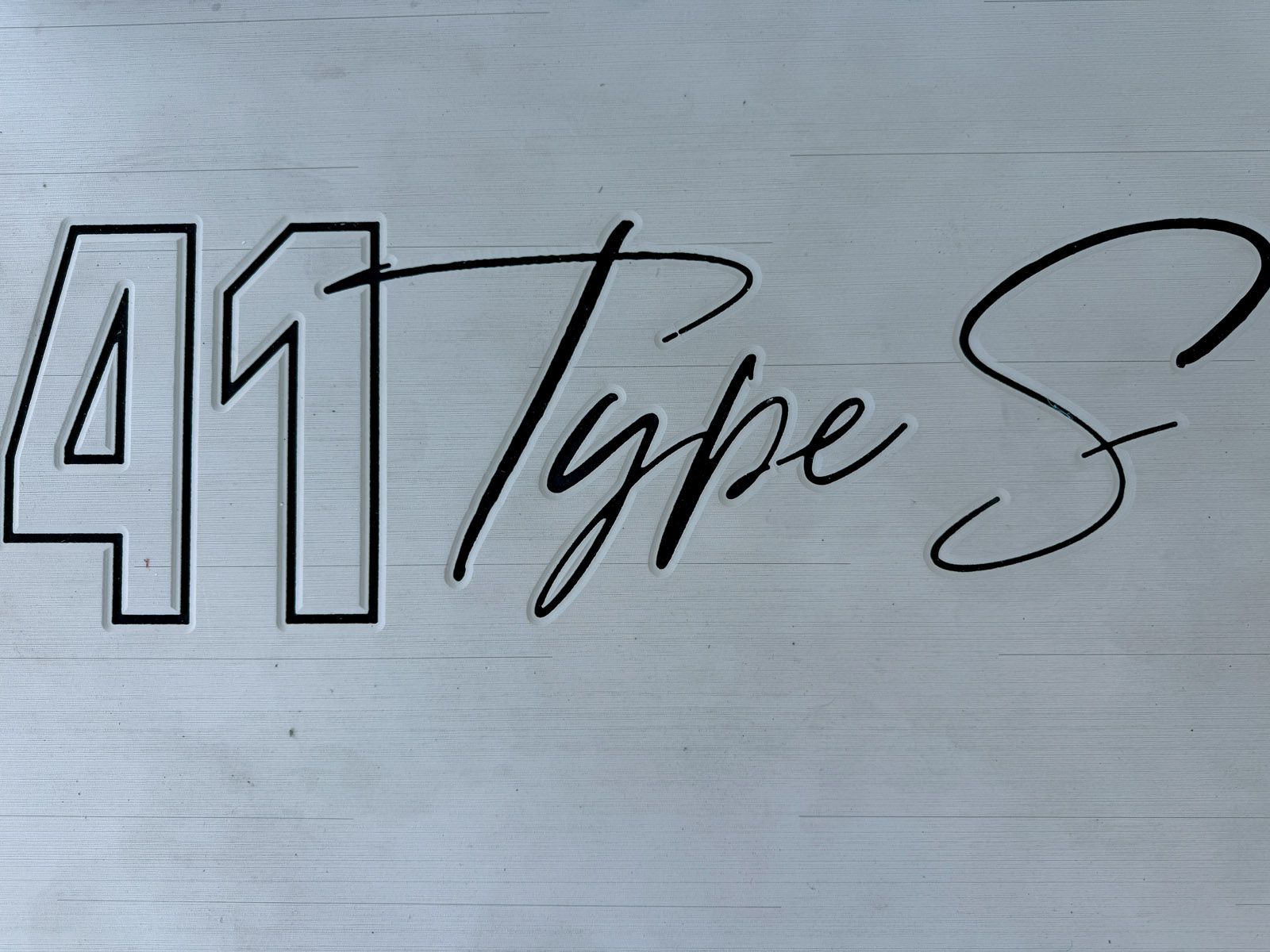 Fruit de la troisième collaboration entre Nautitech et Marc Lombard Yacht Design Group, le Type S affiche une maturité remarquable dès cette première unité.