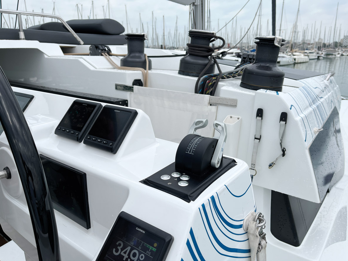 Les commandes ne perturberont pas l’habitués des moteurs thermiques – mis à part le silence total au point mort…