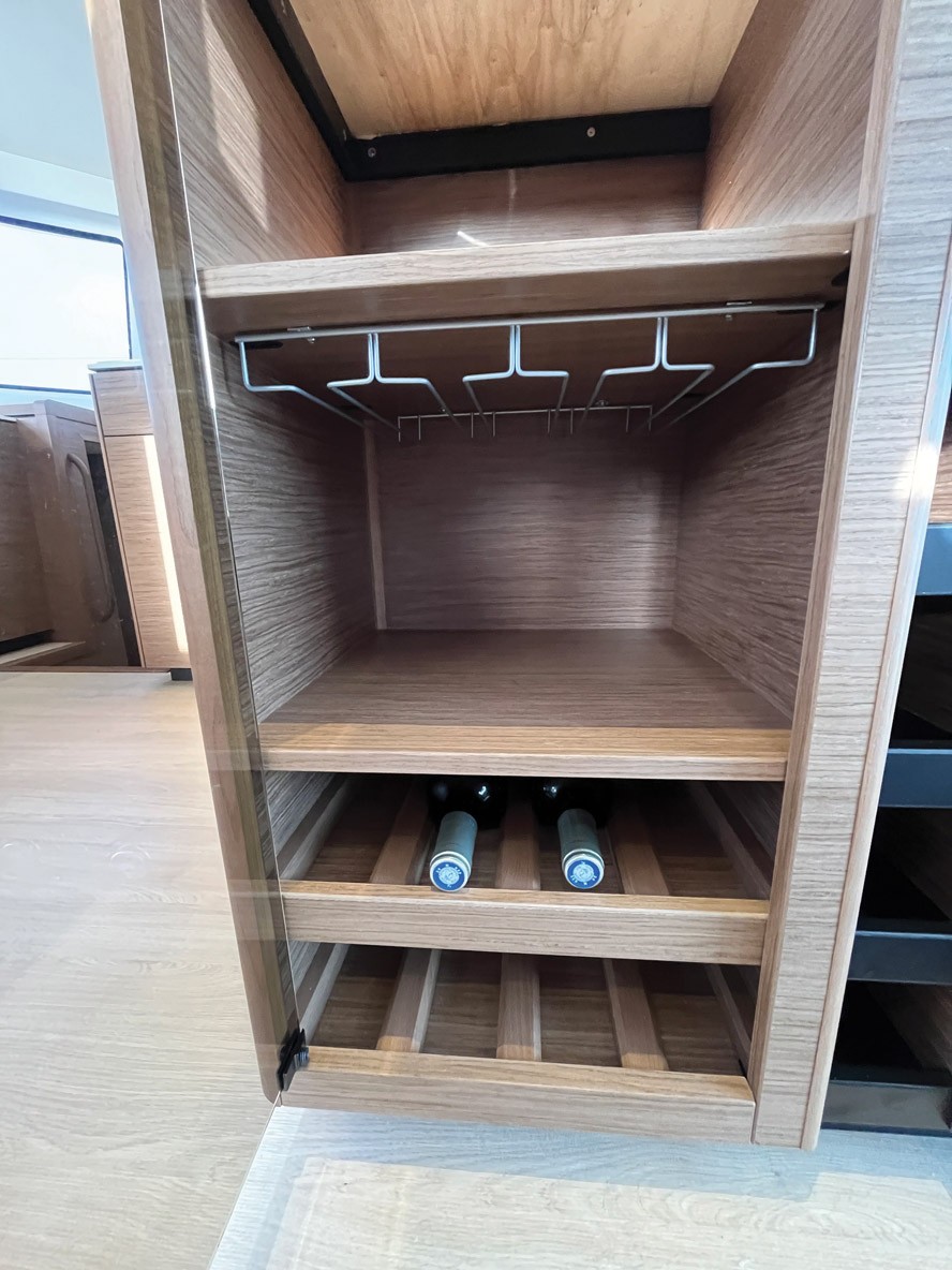 Où se cache le luxe made in France ? Peut-être bien dans cette cave à vin intégrée !