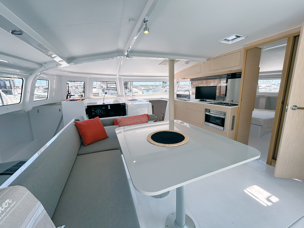 La finition de ce modèle nous a paru plus soignée que celle des tout premiers 43 de 2021.