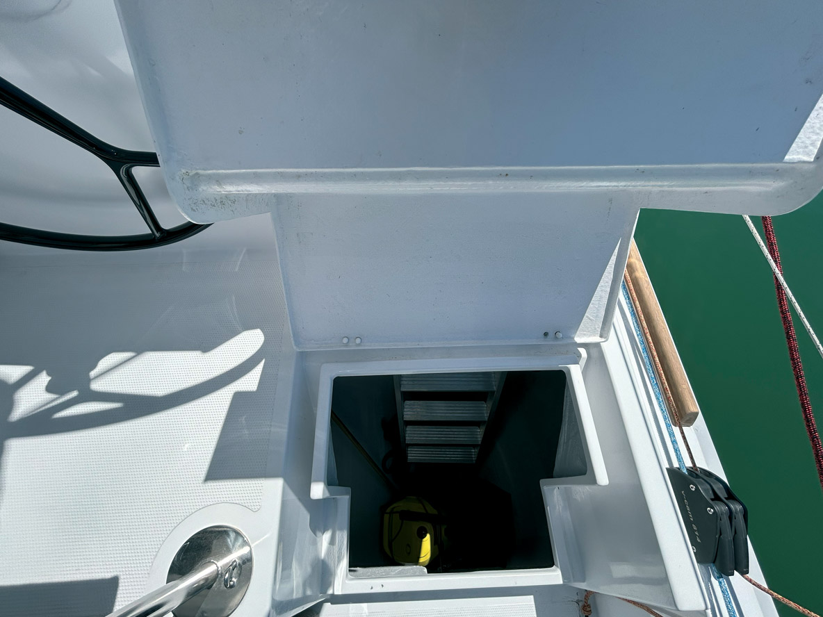 Trois coques, c’est forcément beaucoup de volumes dédiés au rangement et au stockage.