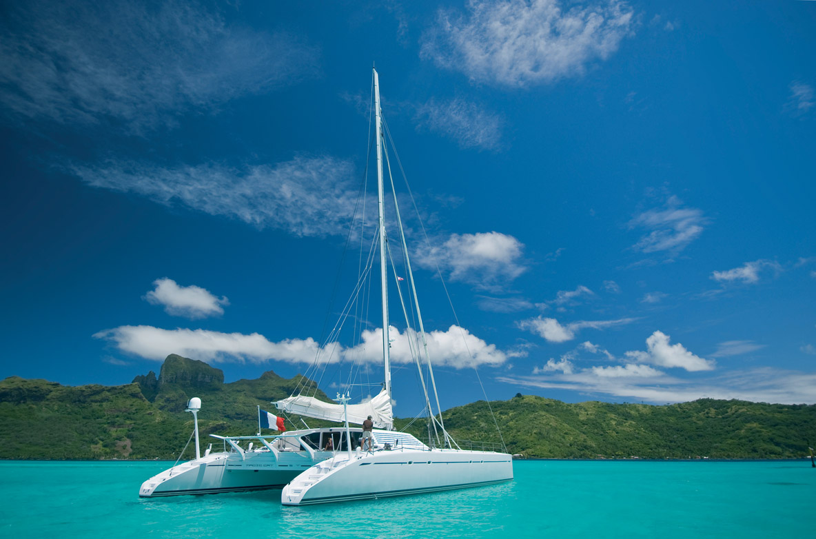 Lancé en 1996, Magic Cat fait figure de précurseur ; sans cesse remis au goût du jour grâce à plusieurs refits, il est toujours proposé à la location.