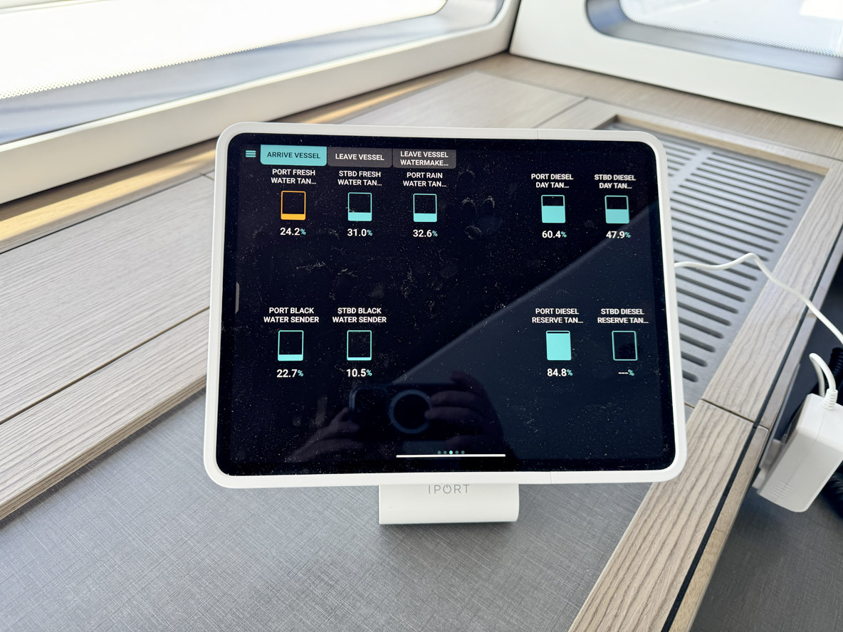Le système de commande, totalement connecté, peut être consulté et géré  depuis une tablette.