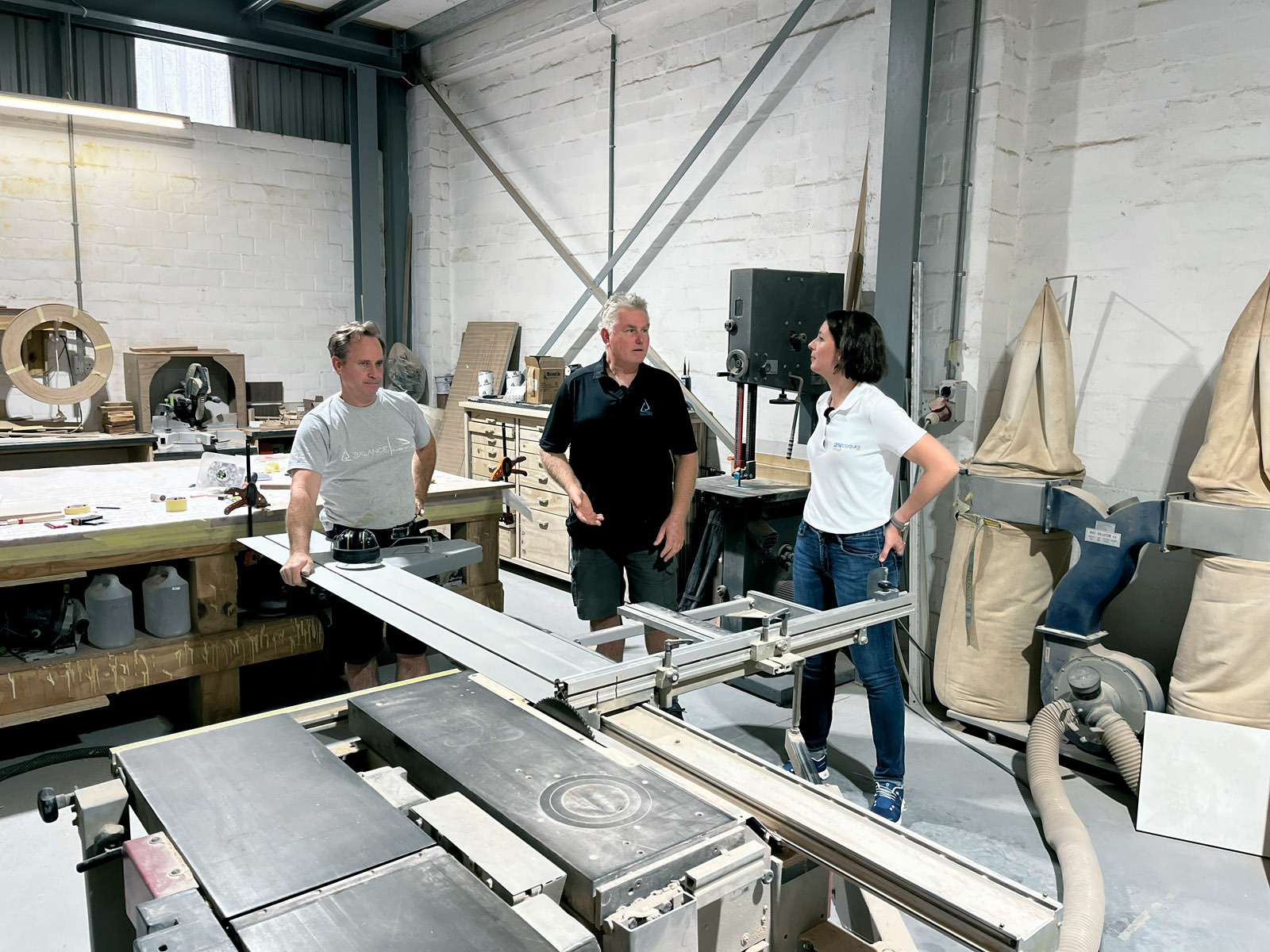 Le département de menuiserie de l’usine de St Francis dirigée par Andrew Butler.