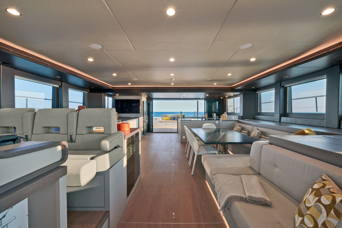 The main deck also offers plenty of space; note the large bay window and the carefully designed lighting.