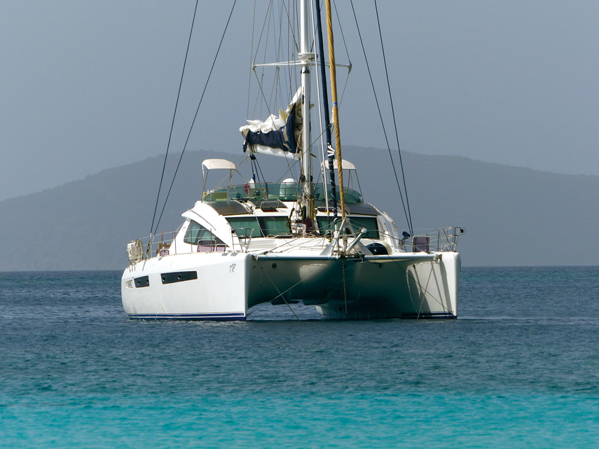 Multihulls Math : basic craft or luxury vessel