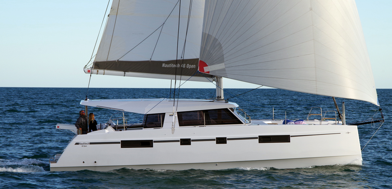 For a compromise between slim hulls at the waterline and volume above it, the longitudinal ‘steps’ are an excellent idea.