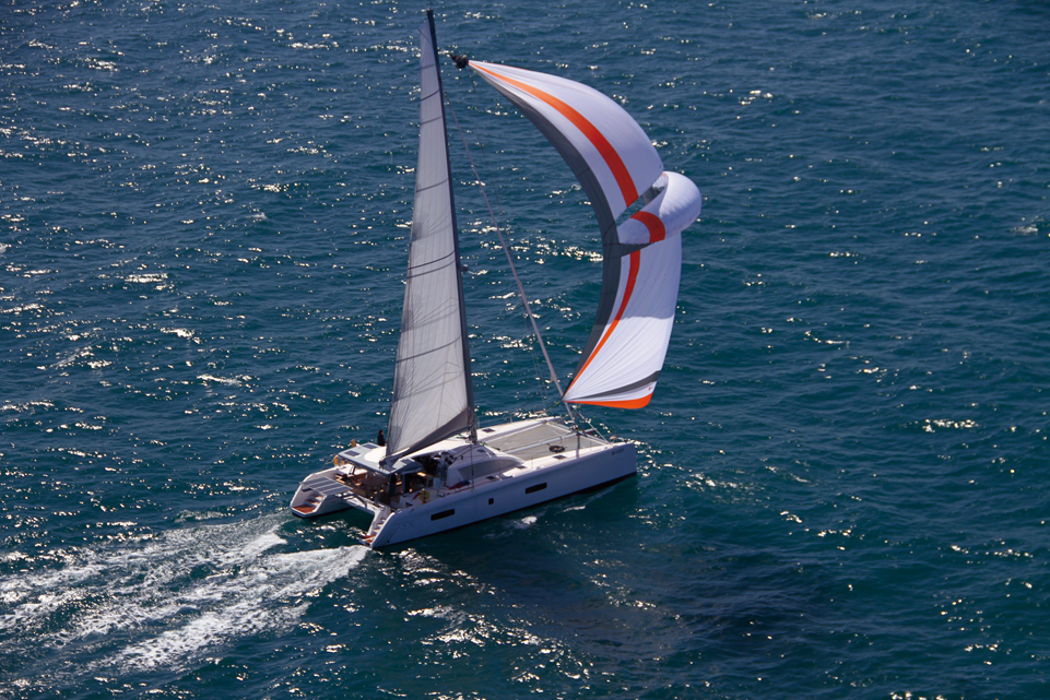 B.A. BA du cat : le parasailor une voile au portant