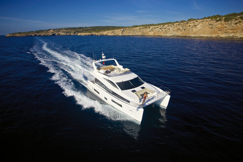 Paris Boat Show - motor multihulls