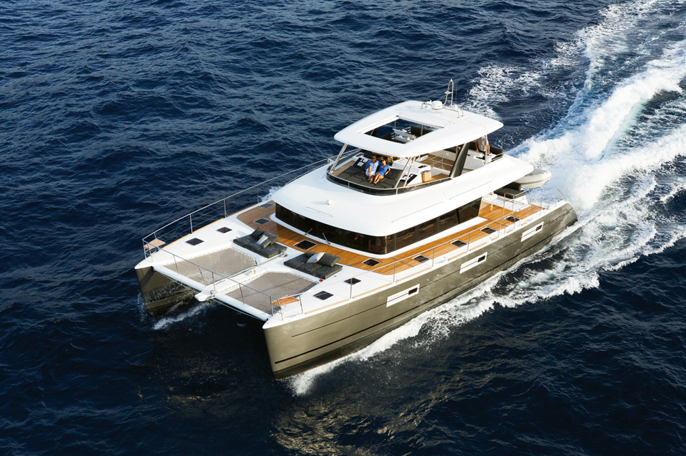 Salon nautique de Paris - multicoques moteur