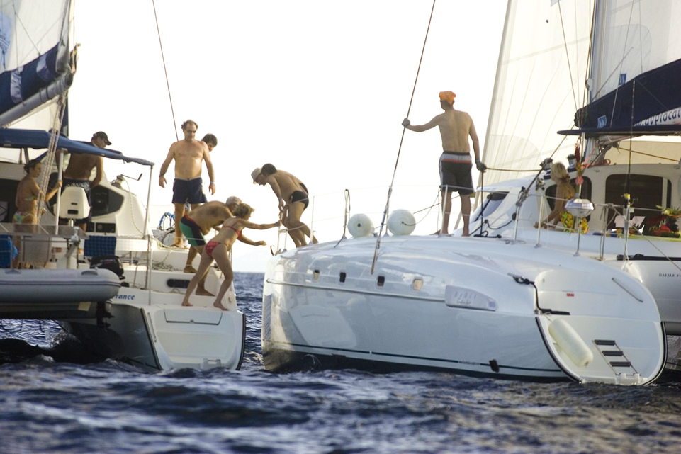 Protéger son multicoque en grande croisière - sécurité à bord