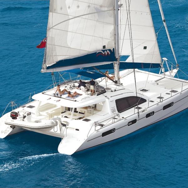 Sous voiles, le 62' est un bateau confortable à défaut d'être très performant…