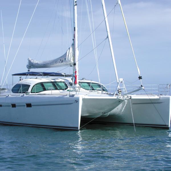 Le Privilège 585 est un beau catamaran, que son prix réserve aux plus fortunés des amateurs…