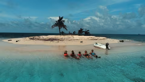 Partir en voyage en bateau, c'est profiter de la vie 24h/24. Alors forcément, au moment de rentrer, il va falloir gérer le changement de rythme !