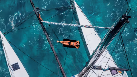 To enjoy your trip thoroughly, you must first be in good health! (Photo J. Renedo - HH Catamarans)