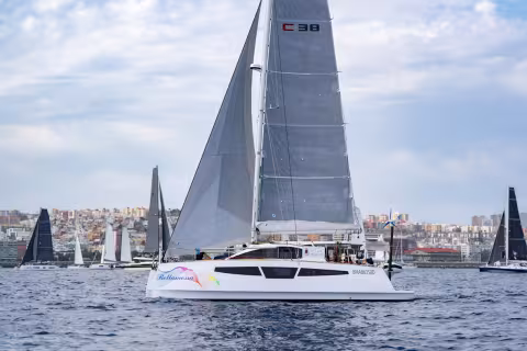 Le premier C-Cat 38 construit était le plus petit multicoque inscrit à l’ARC… ce qui ne l’a pas empêché de se classer premier en temps compensé dans sa classe.