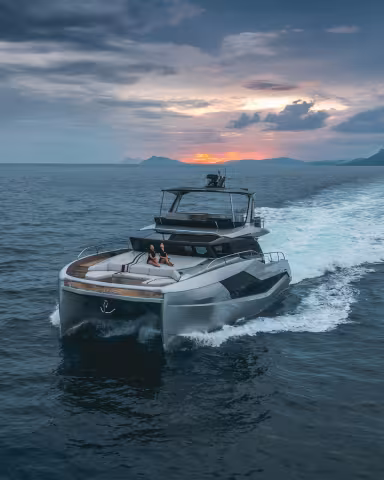 The Unica 58 has a unique, somewhat sporty style, setting it apart from most of its competitors.