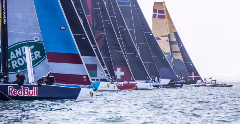 Oman Air s'impose au GC32 Championship