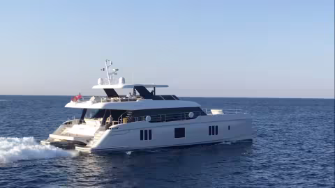80 SUNREEF POWER Catamaran - Boat Review Teaser - Multihulls World - Multicoques Mag