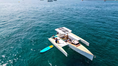 Orphie 29 - Trimaran électrique de poche pour navigations à la journée - Présentation