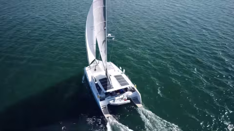 Ocean Renegade R5 catamaran - Teaser essai en mer - Multicoques Mag